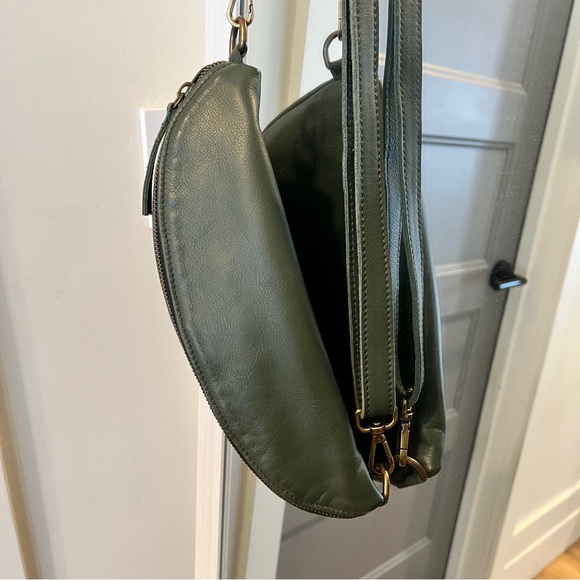 Made in SPAIN HANDMADE sling belt bag. Barcelona. Genuine butter soft Leather. - Picture 17 of 17